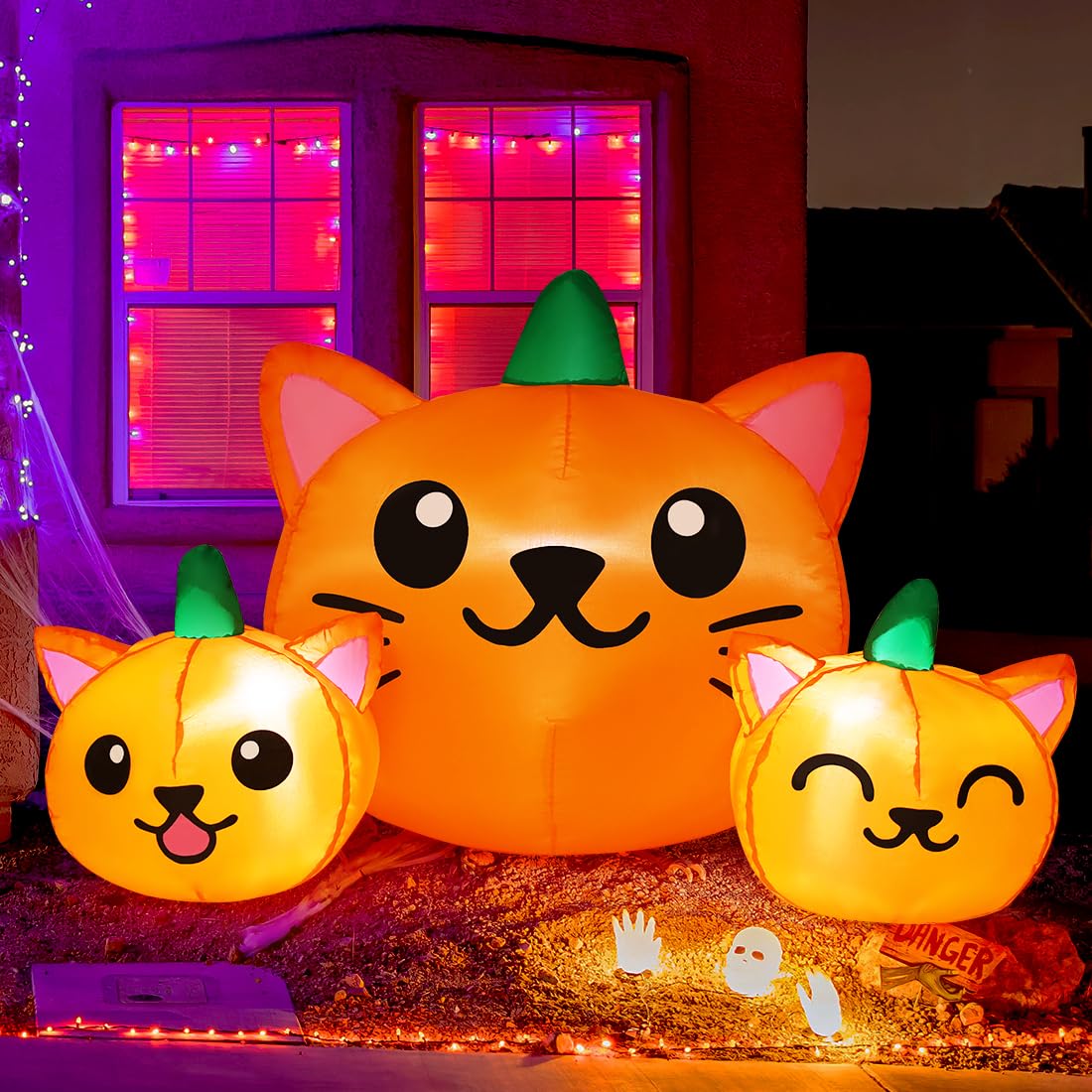 COMIN Halloween Inflatable 5FT Long Three Pumpkin Cat Head Combo with Built-in LEDs, Blow Up Yard Decoration for Holiday Party Indoor, Outdoor, Yard, Garden, Lawn COMIN