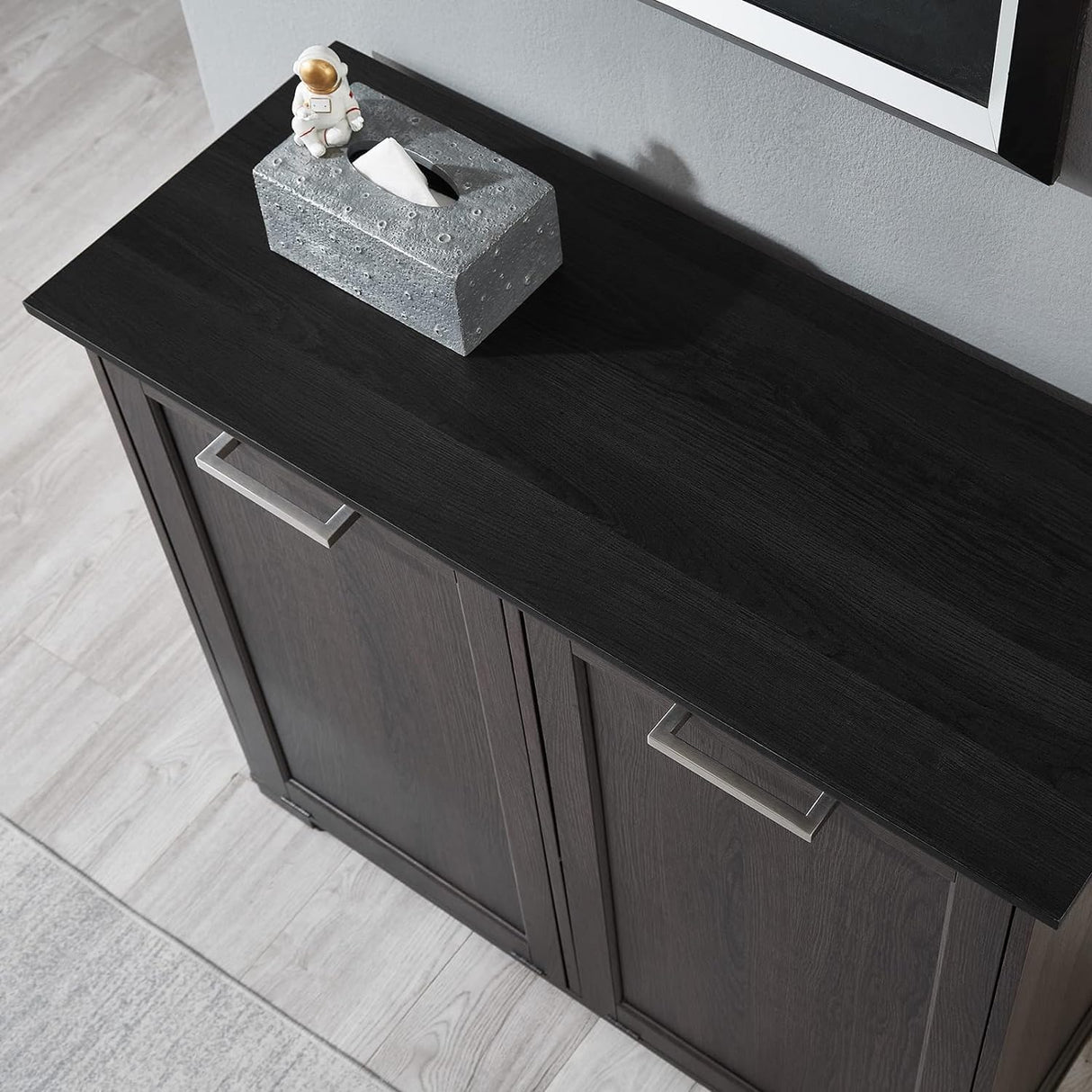Smhxo Tilt Out Trash Cabinet, Wooden Kitchen Trash Can Cabinet with Deodorising Function, 2 * 10 Gallons Hidden Laundry Sorter Cabinet, Pure Dark Brown Smhxo