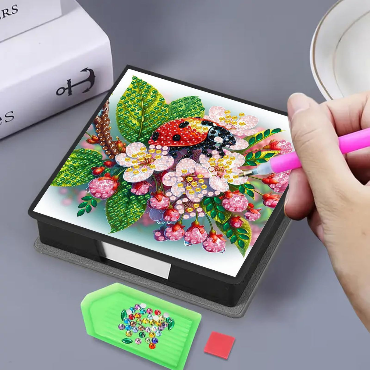 Ladybug Diamond Painting Note Box Diamond Art Painting Wooden Post Note Dispenser Memo Paper Storage Box Diamond Art by Numbers Mosaic Kits (ladybug) Generic