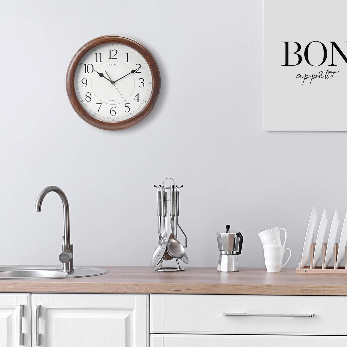 Seiko Wall Clock Quiet Sweep Second Hand Dark Brown Solid Oak Case Seiko