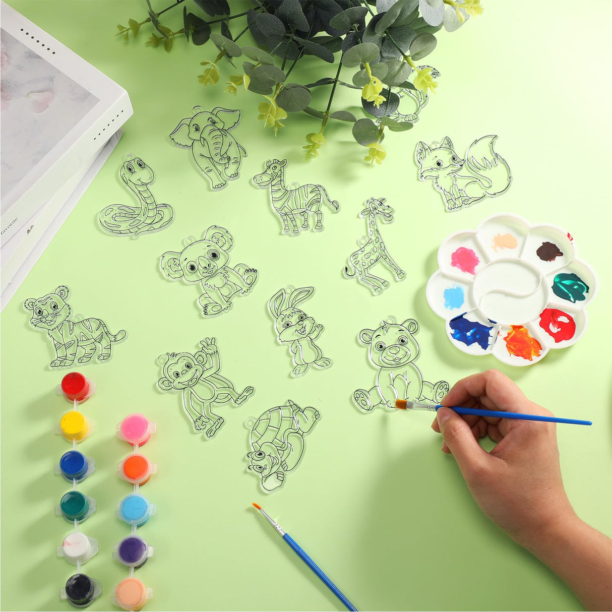 Lewtemi 36 Pcs Create Your Own Window Art Suncatcher Kits for Kids Animal Craft Suncatcher Paint with 24 Suction Cups for Ornament Painting Kids Classroom Party Activities Lewtemi