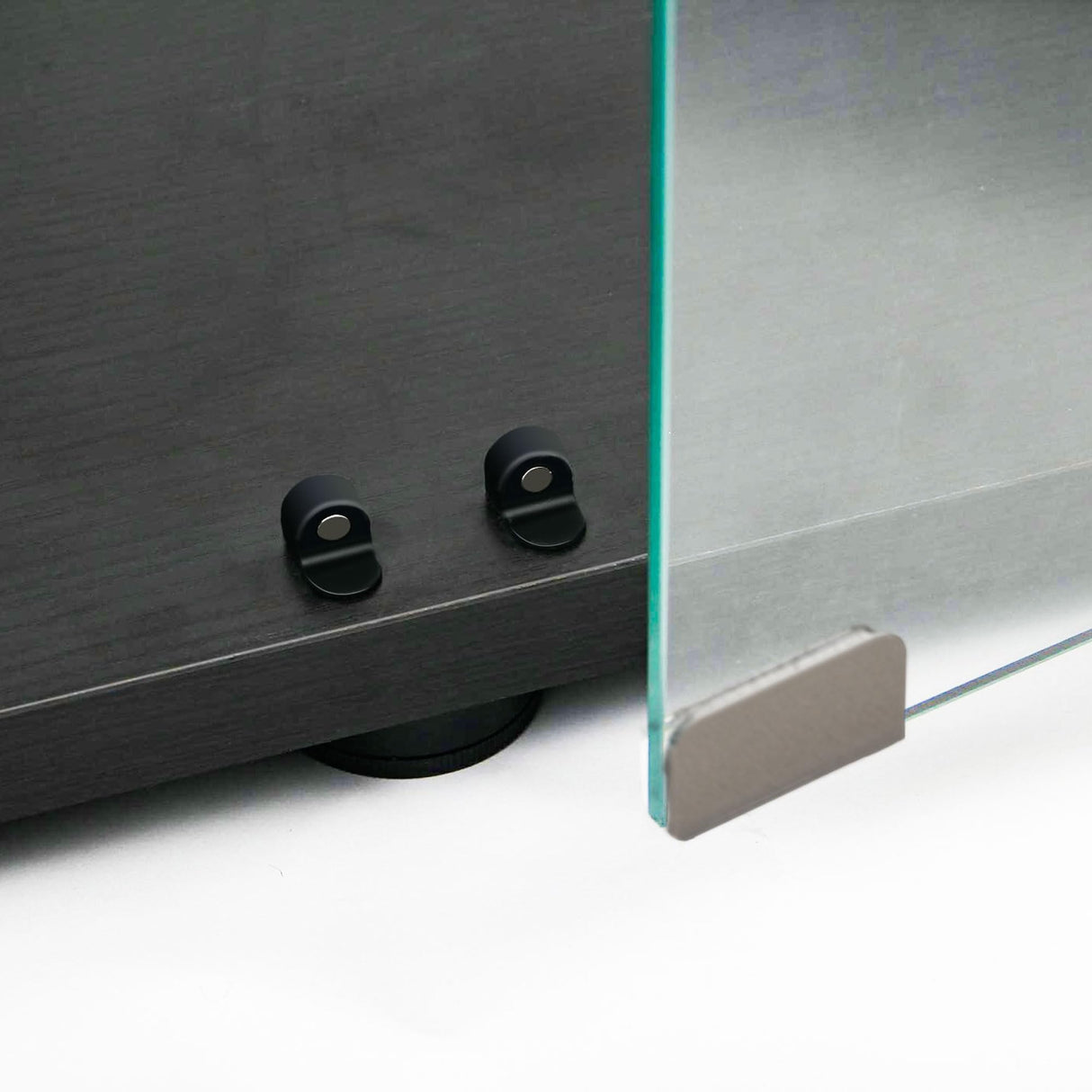 Yoluckea 4-Tier Glass Display Cabinet with Bluetooth LED Light Strip, 2-Door Floor Standing Curio Cabinet with Adjustable Feet and Mirror Back Panel, Black Glass Bookshelf for Collections, Wood Top Yoluckea