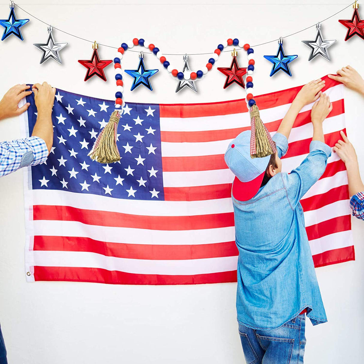 Wood Bead Garland with Rustic Tassels, Farmhouse Wall Hanging Prayer Beads Patriotic American Independence Day 4th of July Ornaments for Home Decor Medoore