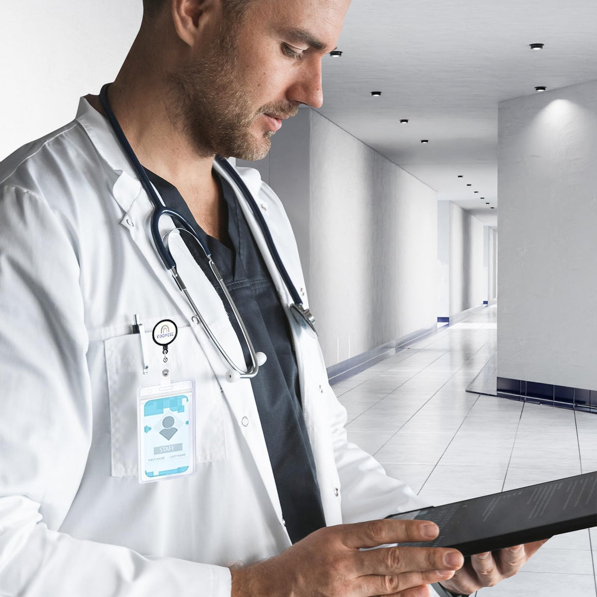 Muka 100Pcs 1.5 Inch Round Sublimation Blank Aluminum Sheets, Aluminum Board Heat Transfer for Breastpin, Retractable Badge Holder, Photo Tray, Collapsible Phone Holders Muka