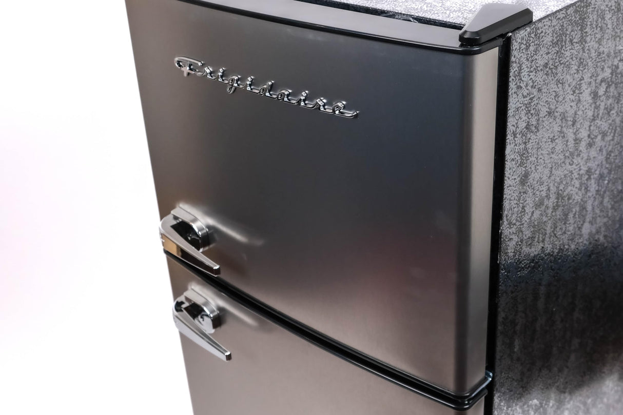 Frigidaire EFR751 2 Door Apartment Size Refrigerator/Freezer Combo, 7.5 cu ft, Platinum Series, Stainless, 23" D x 21.5" W x 55.5" H, Stainless Steel Frigidaire