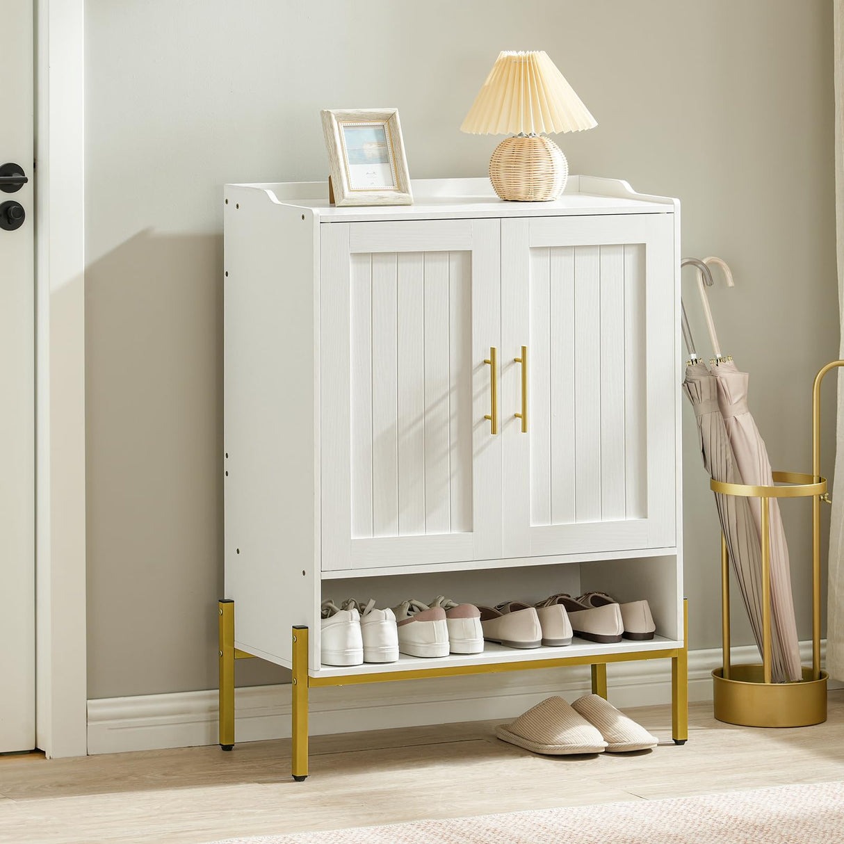 HOOBRO Shoe Cabinet, 5-Tier Shoe Storage Organizer with Doors, Wooden Shoe Cabinet Storage for Entryway, Freestanding Shoe Rack Cabinet with 3 Adjustable Shelves for Hallway, Gold and White DW41SC01 HOOBRO