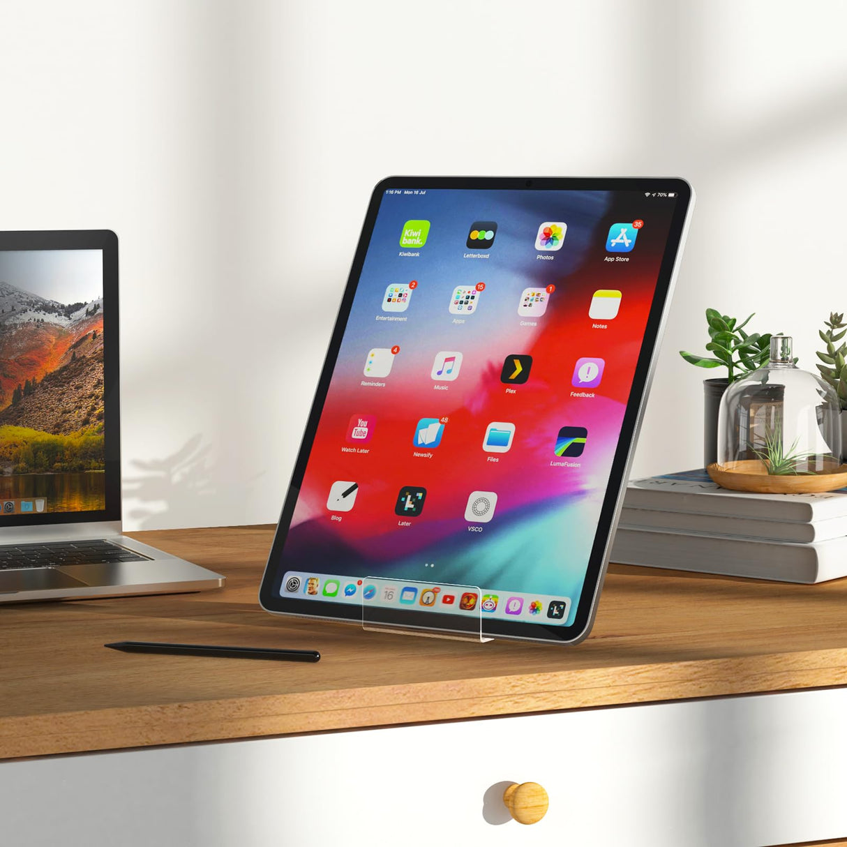 6 Pack Acrylic Book Stand, Clear Easel Stand for Display, Book Display Holder, Display Stand for Album, CD, Magazine, Postcard, Picture, Plate, Artworks, Phone, Tablet Aredpoook