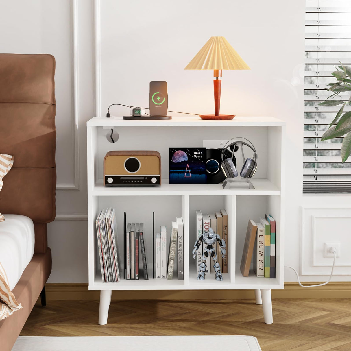 VINGLI Record Player Stand with Open Vinyl Storage, Mid-Century Album Storage Table with LED Light up to 300 Albums, Vinyl Record Player Shelf with Power Outlet for Living Room, White VINGLI