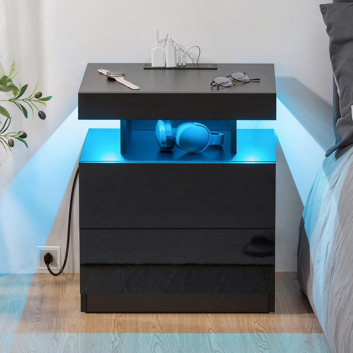 HOMMPA LED Nightstand with Wireless Charging Station & USB Ports High Gloss Bedside Table with LED Light RGB Adjustable Brightness Smart Nightstand 2 Drawers Night Stand for Bedroom Black HOMMPA