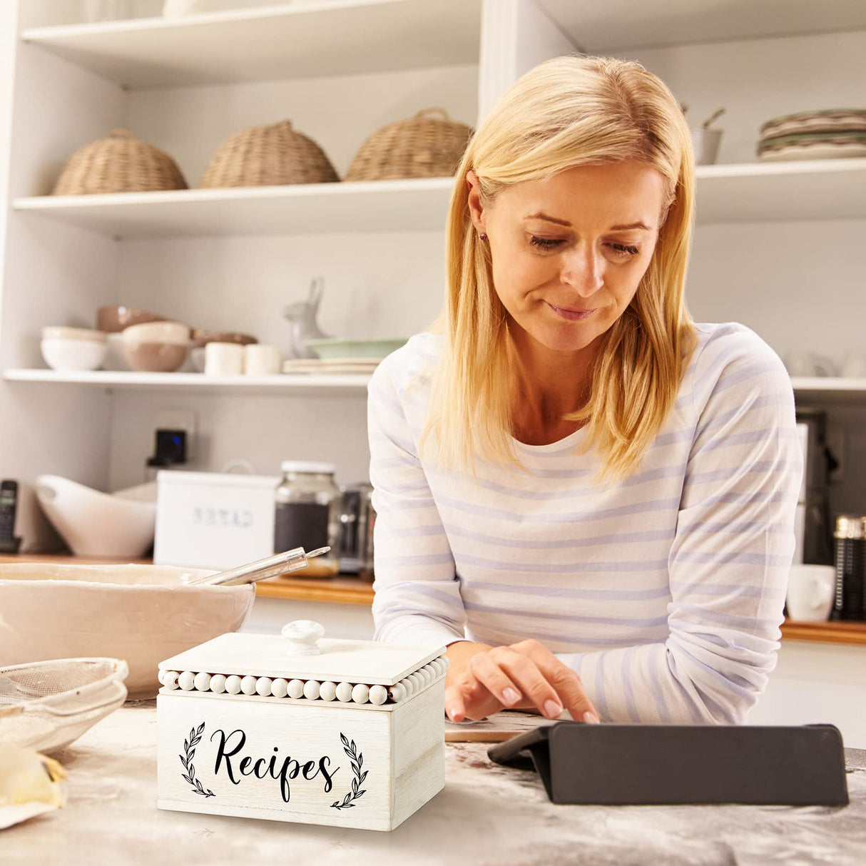 Kathfly Rustic White Recipe Box Wooden Beaded Recipe Box Farmhouse Recipe Holder and Organizer Personalized Recipe Box Bridal Shower Wedding Registry Must Haves for Wedding Birthday Housewarming Kathfly