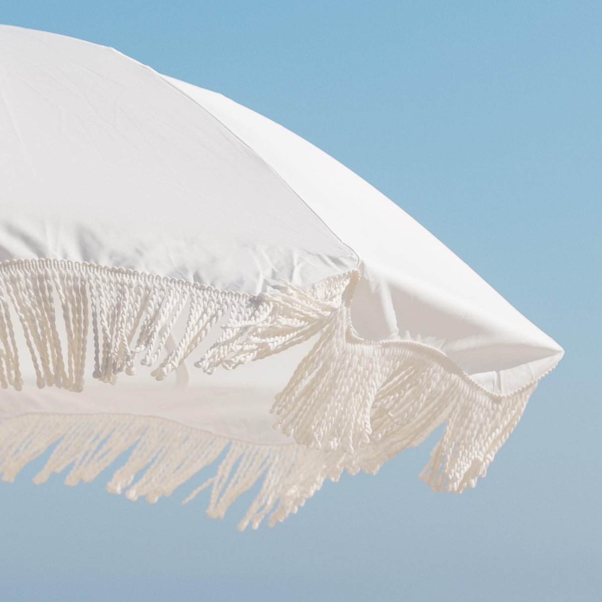 AMMSUN Boho Fringe Umbrella Outdoor Patio, 6.5ft UPF50+ Picnic Umbrella with Tassels with Steel Pole and Push Button Tilt, Antique White AMMSUN