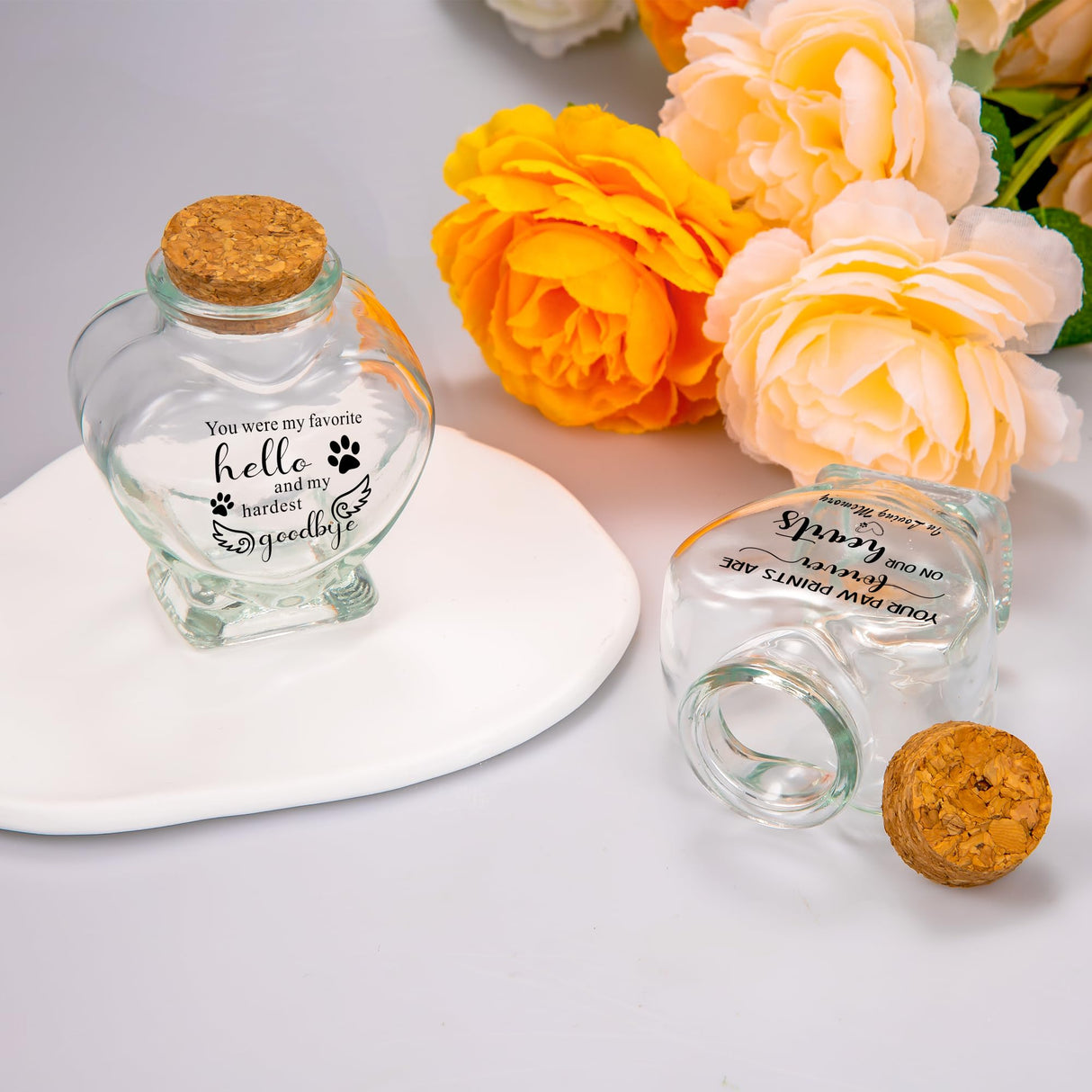 2 Pieces Pet Memorial Urns Sand Keepsake Jar Heart Shaped Glass Urns for Ashes or Hair Teeth Keepsake Loss of Pet Sympathy Gift Gredstar