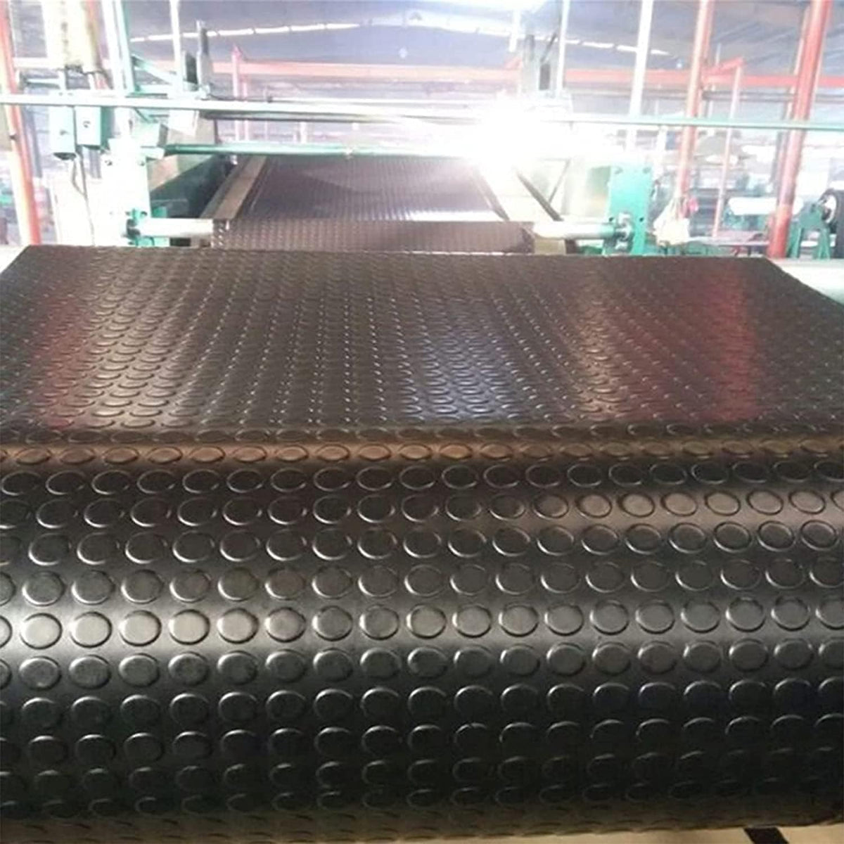 ZERITO Garage Rubber Flooring,4 × 8Ft by 1/8" Heavey Duty Coin-Grip Rubber Flooring Roll,Safety Waterproof Anti Slip Rubber Floor Protector Mat for Workshop,Bench,Cellar,Trailer,Garage,Mews,Cowshed ZERITO
