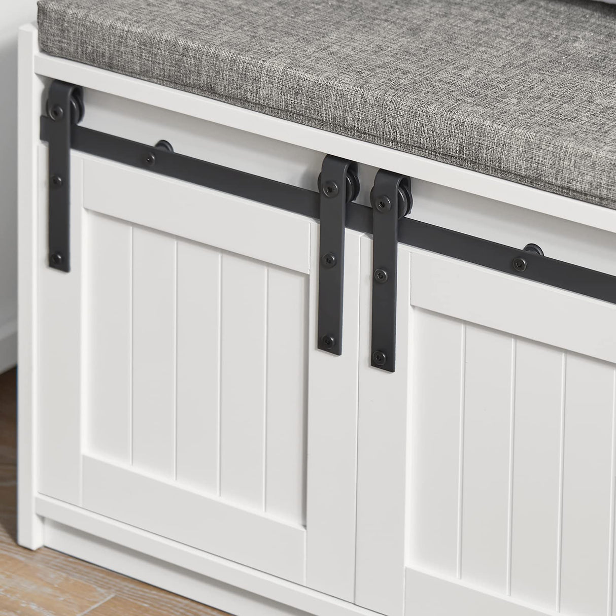 Haotian White Rustic Style Storage Bench with Sliding Barn Doors & Padded Seat Cushion, Hallway Bench, Shoe Cabinet, Window Shoe Bench, FSR133-W Haotian
