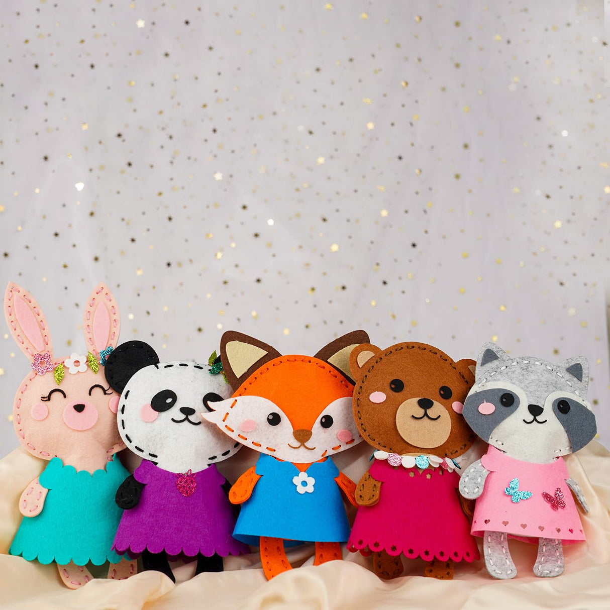 Cymbana Kid Sewing Craft Kit to Make a Friend for Beginner Felt Craft Learn to Sew, Panda Fox Bunny Raccoon Bear 5 Animals Cymbana