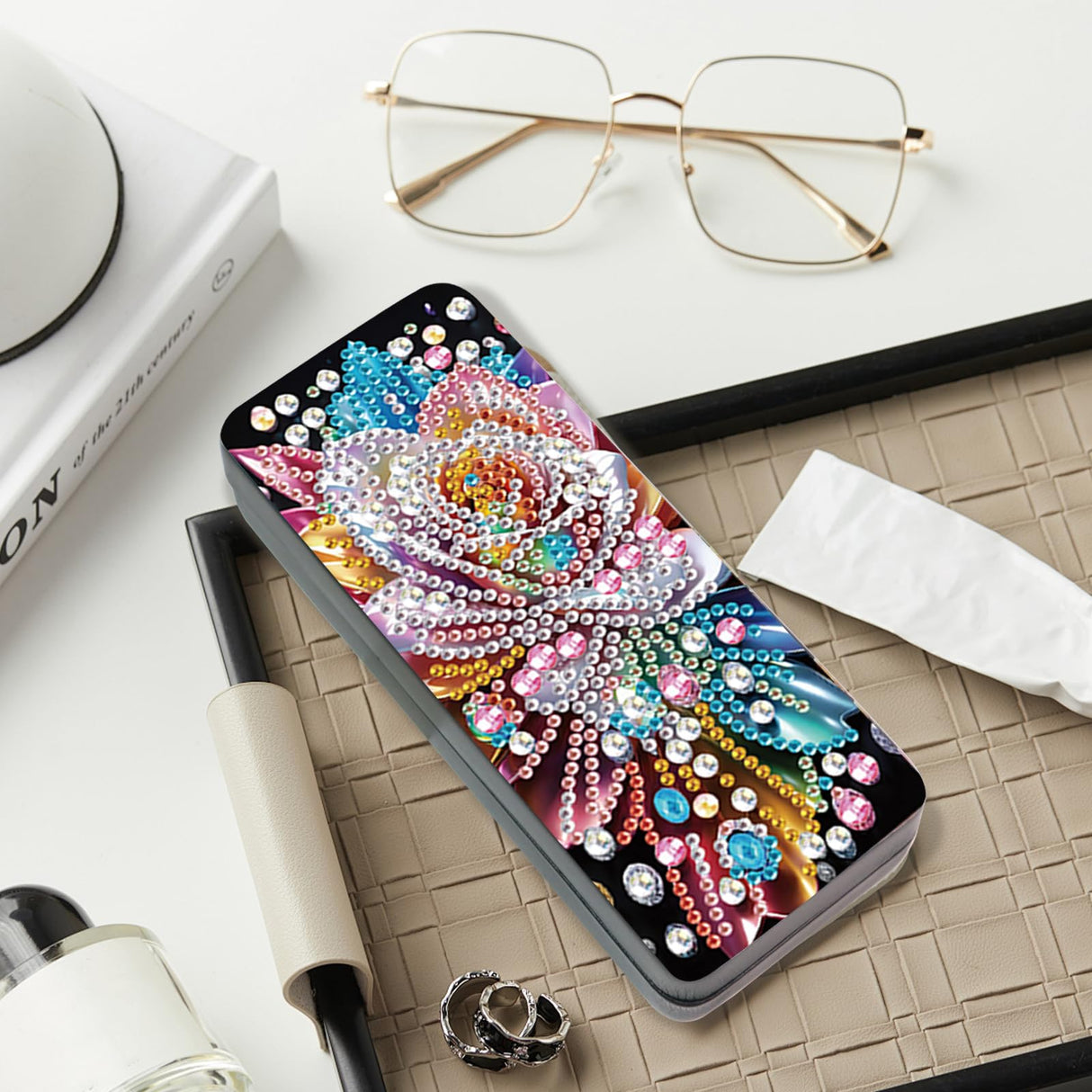 JZHYOAN Diamond Art Painting Eye Glass Case Portable Sunglasses Glasses Storage Box DIY Flower Travel Sunglass Handmade 5D Diamond Art Kit for Adults Gift Indoor Outdoor JZHYOAN