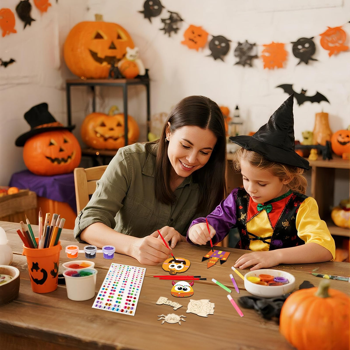 Bafeil 24 Pcs Halloween DIY Wooden Magnets to Paint, Halloween Glow in The Dark Wood Painting Crafts, Fridge Magnets Craft Kits for Boys Girls, Activities Party Favors Goodie Bag Stuffers Games Gifts Bafeil