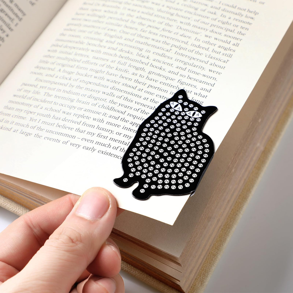 Saillong 12 Pcs Black Cat Diamond Painting Bookmark Cute Cat Diamond Art Kits for Aldults Animal Magnetic Bookmark 5D Rhinestone Magnetic Book Page Clips for Reading Lover Gifts Office Home DIY Crafts Saillong