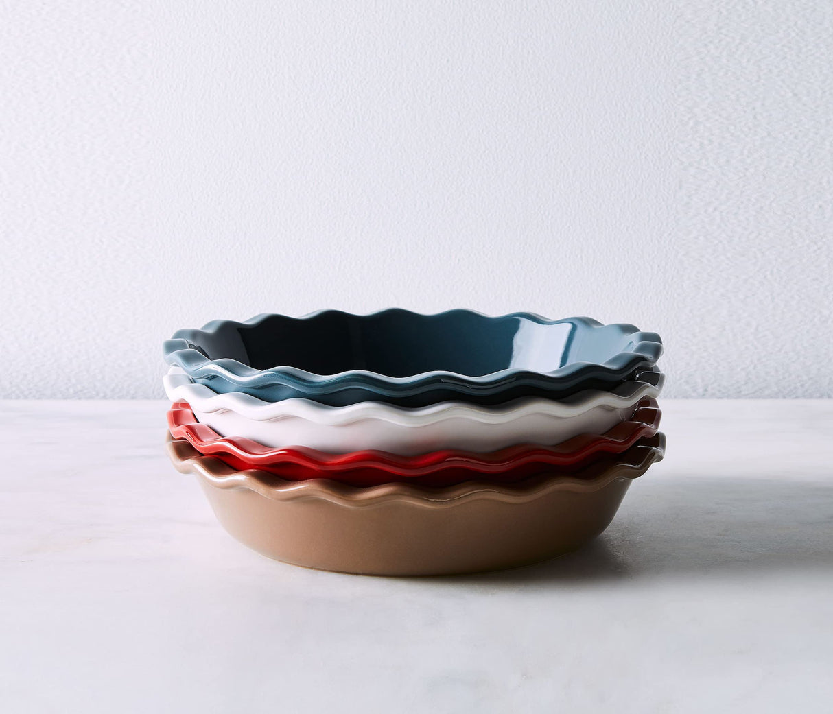 Emile Henry Made In France 9 Inch Pie Dish, White Emile Henry