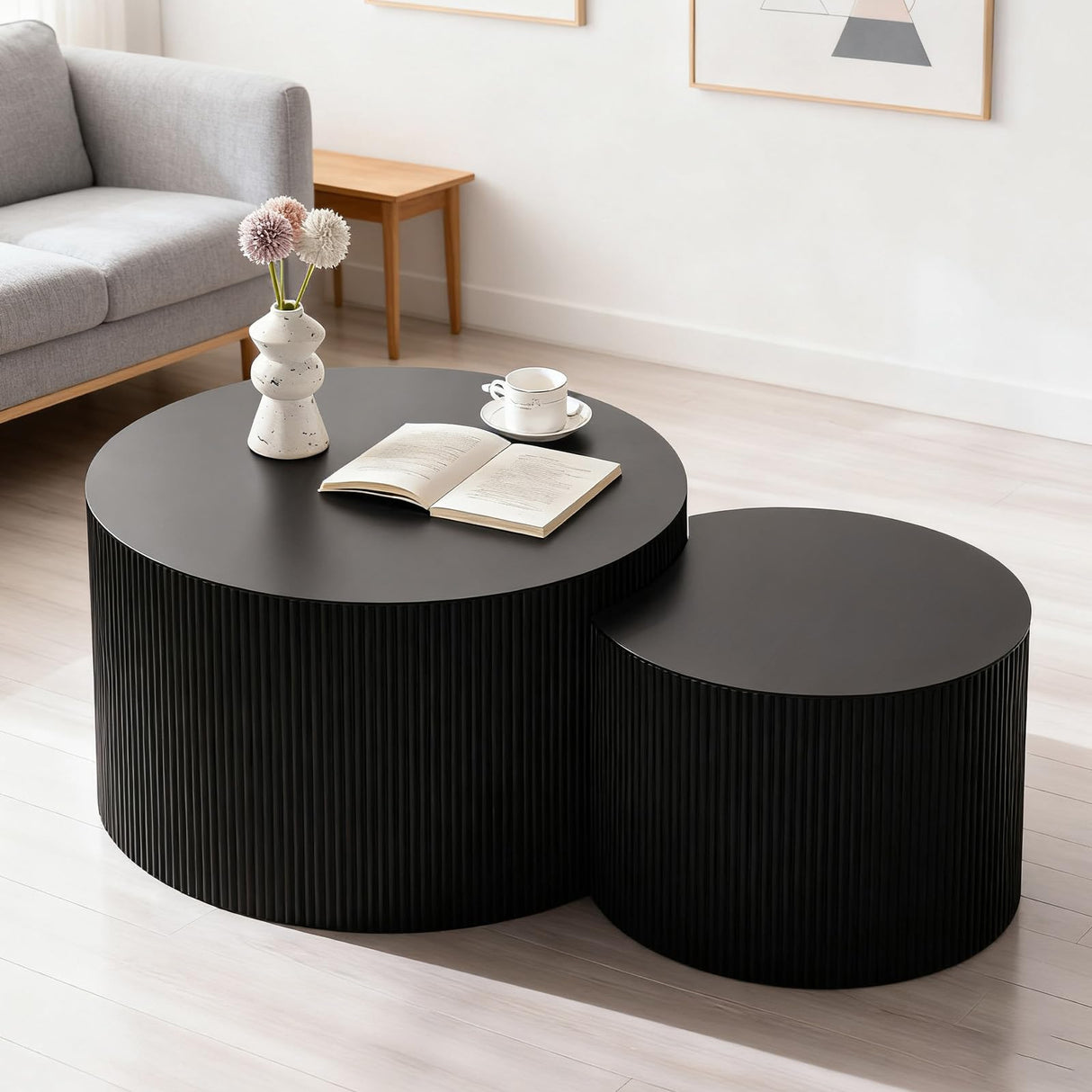 Round Nesting Coffee Table Modern Black Fluted Coffee Table Set of 2 Stripe Round Coffee Tables Drum Crescent Side Table Accent End Table for Living Room (Black B Large) WUPDPQS