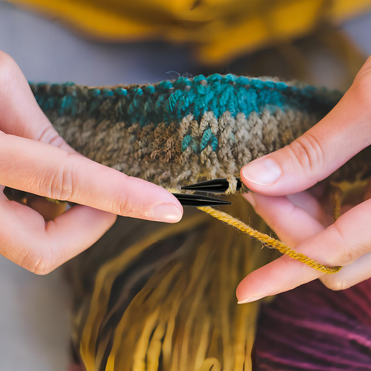 Froggod 4.53-inch (11.5cm) Interchangeable Circular Knitting Needles Set Aluminum US Sizes 2.5, 4, 5, 6, 7, 8, 9, 10, 11 with Interchangeable Knitting Needles and Cables, Accessories and Case, 9 Pairs Froggod