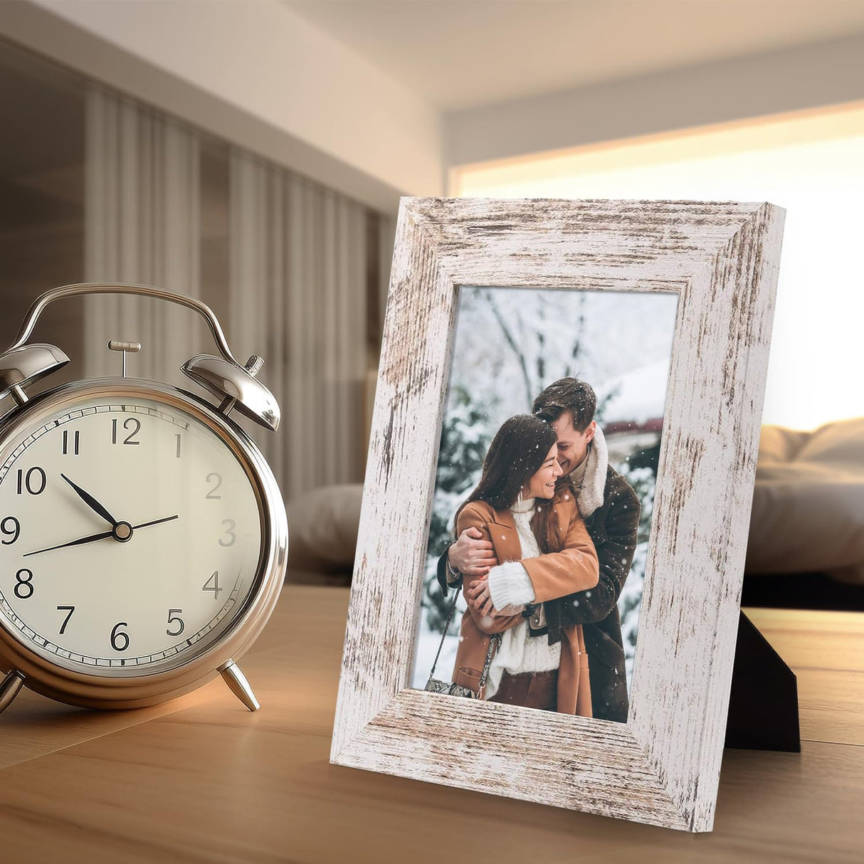 Golden State Art, 5x7 Picture Frame - Country Wood Grain Style - Tabletop Display, Back Hangers for Wall Display - Great for Photos, Gift, Pictures, Wedding, Portraits (2 Pack, White) Golden State Art