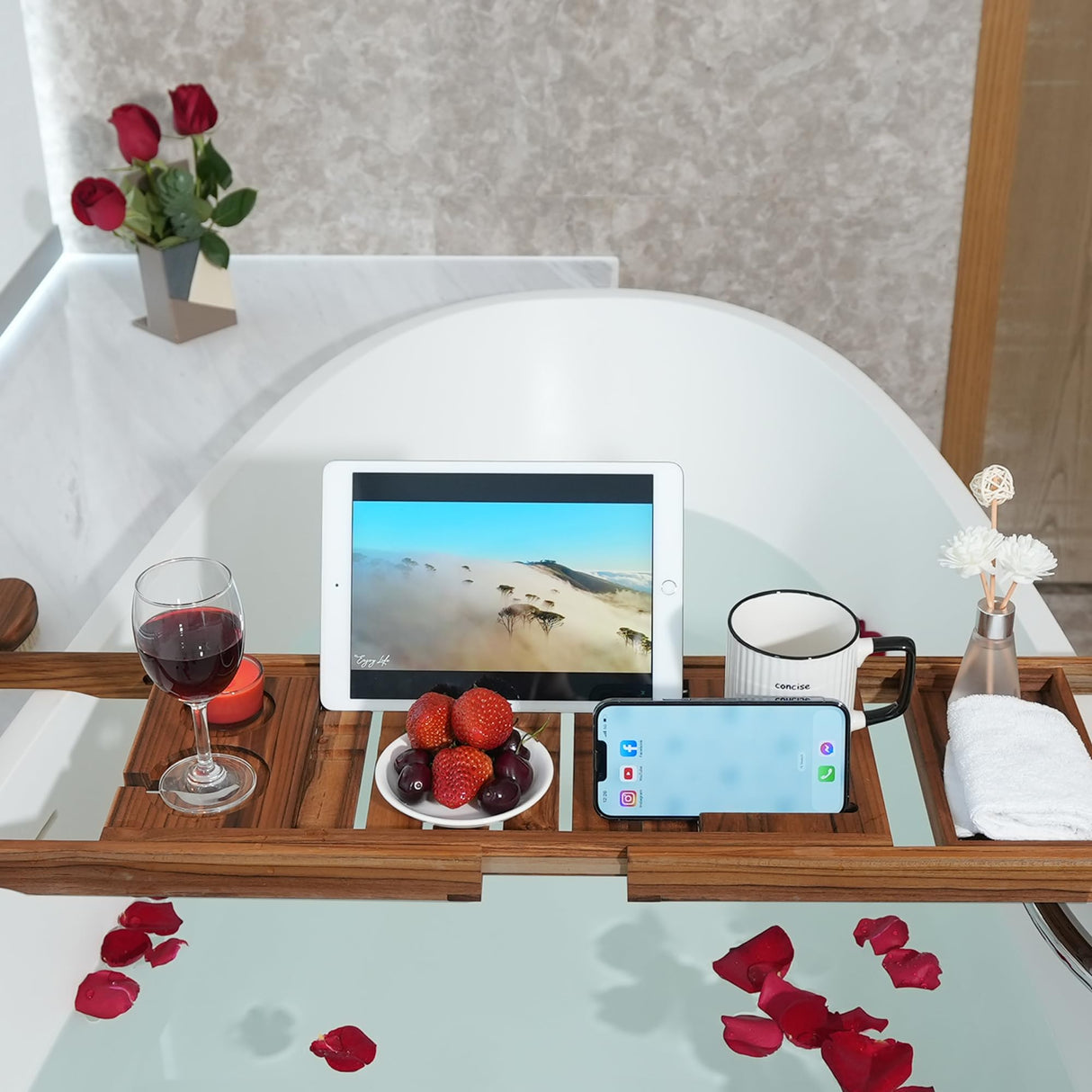 VaeFae Teak Bathtub Tray, Expandable Wooden Bath Tray for Tub with Wine and Book Holder, Solid Bathroom Caddy with Free Teak Body Brush VaeFae