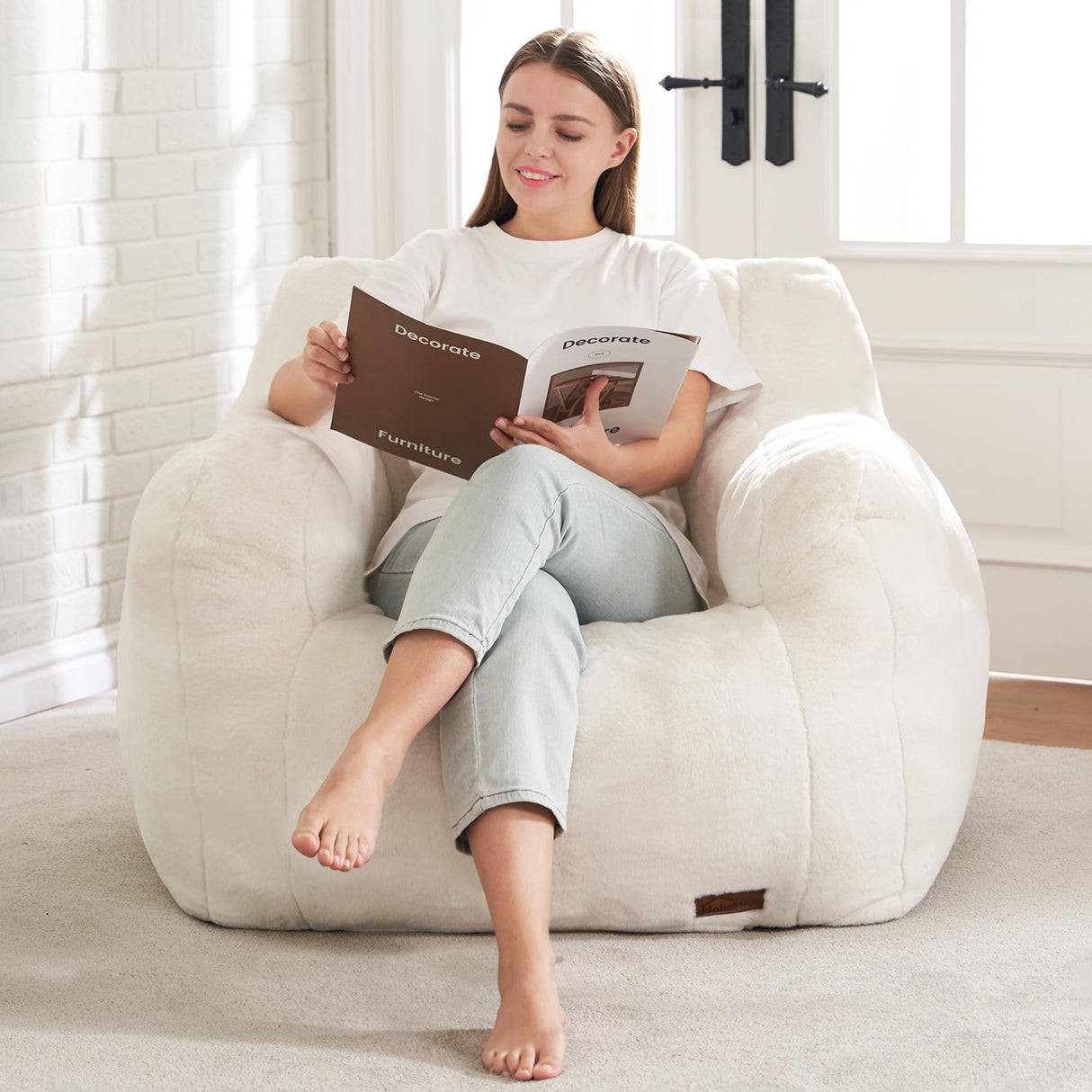 Hobestluk Bean Bag Chair for Adult Small Bean Bag Chairs with Arms Furry Beanbag Chair with Foam Filler Stuffed Bean Bag Sofa for Reading in Bedroom Living Room and Dorms(White) Hobestluk