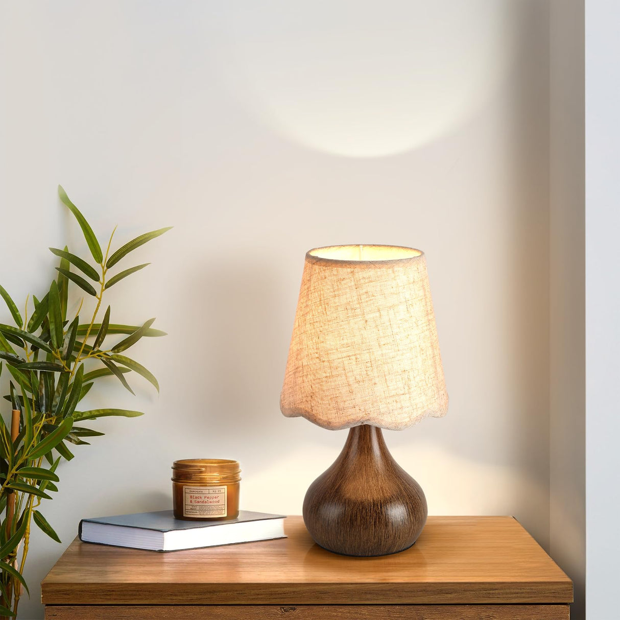 Ziqqeelam Wood Grain Small Bedside Table Lamp for Bedroom, Farmhouse Bedroom Lamps for Nightstand, Small Table Lamps for Small Spaces for Bedroom, Home Office, Living Room, Kids Dorm Ziqqeelam