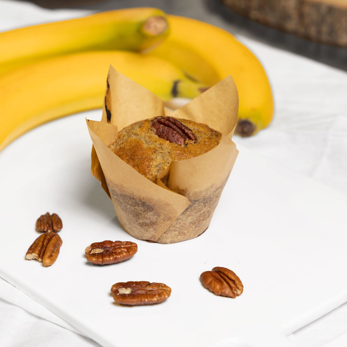 Fat Daddio's Anodized Aluminum Standard Muffin Pan, 11.2 x 15.8 Inch Fat Daddio's