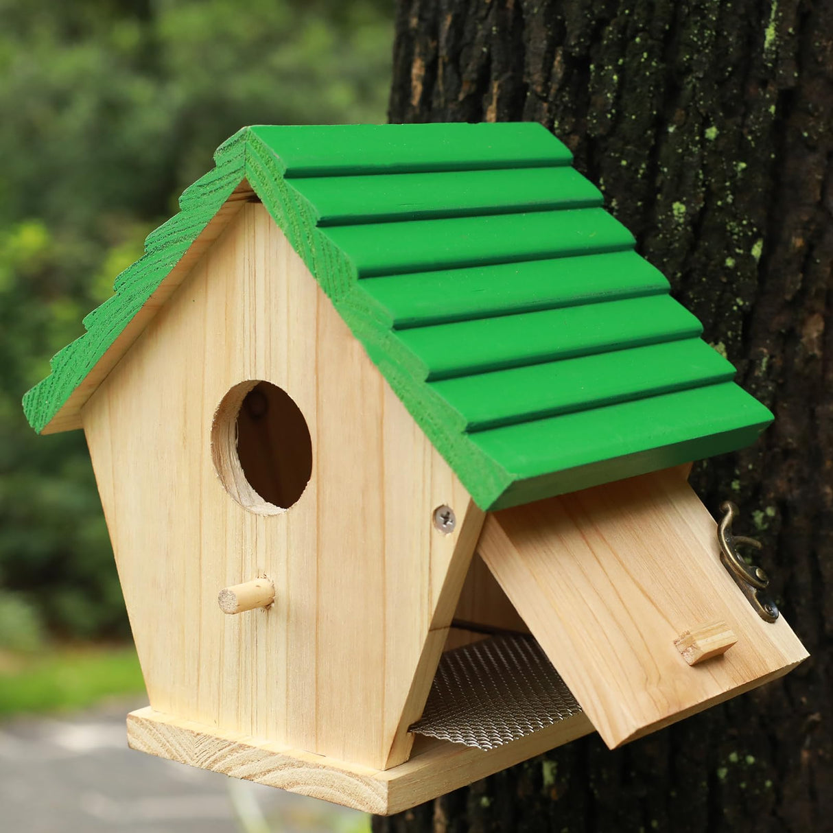 STARSWR Bird House Outside Bluebird House for Outside Clearance, Hanging Birdhouse,Cardinals Wooden Birdhouse with Green Top STARSWR