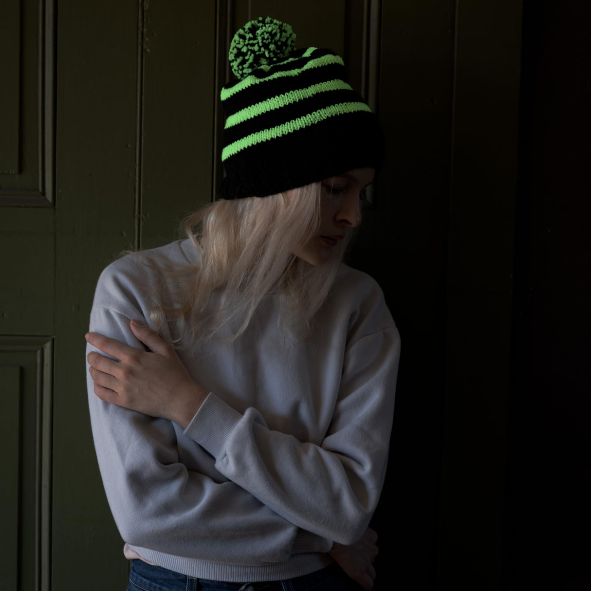 Lion Brand Yarn DIY Glow Yarn, Natural Lion Brand Yarn