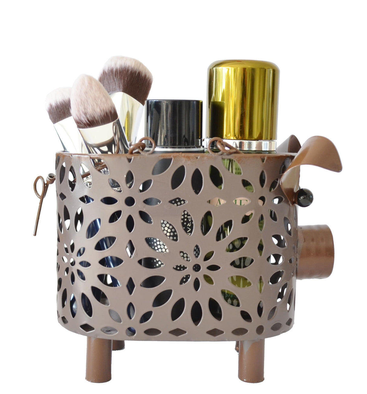 Zoreal Metal Decorative Small Baskets,Narrow Baskets with Handles for Storage,Pig Designs Farmhouse Cute Basket for Kitchen,Bathroom,Livingroom,Office Shelf Decor Aesthetic set of 2 Zoreal