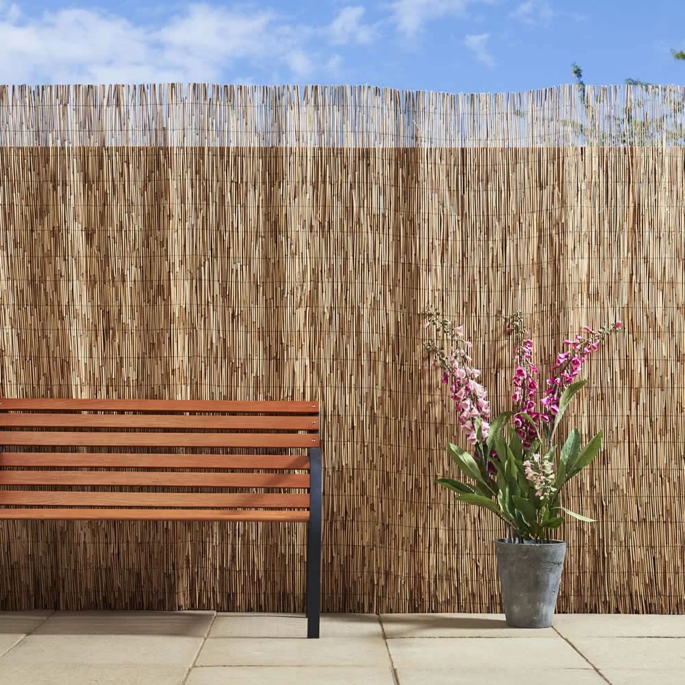 Backyard X-Scapes Natural Reed Fencing Decorative Fence for Backyard Garden Fencing Divider 4 ft H x 8 ft L (4-Pack) Backyard X-Scapes