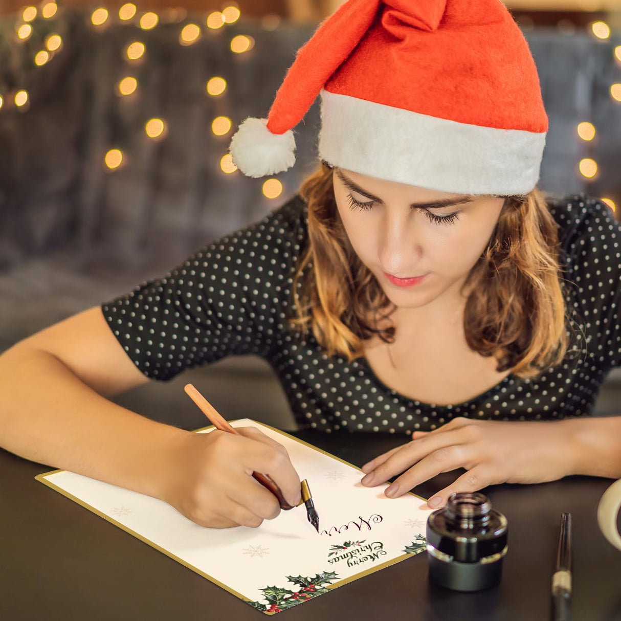 Lonfliness 50 Sets Vintage Christmas Holly Letterhead with Envelopes Christmas Border Computer Stationery paper for Note Letters to Santa Holiday Printer Paper Invitations Office School 8.5 x 11 In Lonfliness