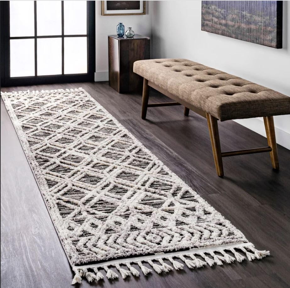 nuLOOM 5x8 Ansley Moroccan Tassel Area Rug, Light Grey, High-Low Textured Bohemian Design, Plush High Pile, Stain Resistant, For Bedroom, Living Room, Hallway, Entryway nuLOOM
