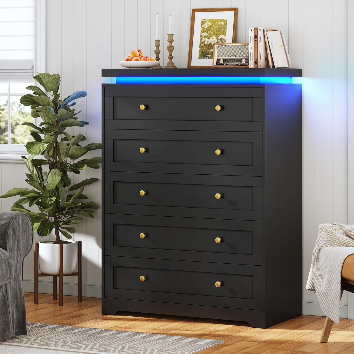 AOGLLATI Black Dresser for Bedroom,5 Drawer Dresser with Led Lights,Modern Led Tall Bedroom Dresser with Top Floating Design for Bedroom Hallway,Black AOGLLATI