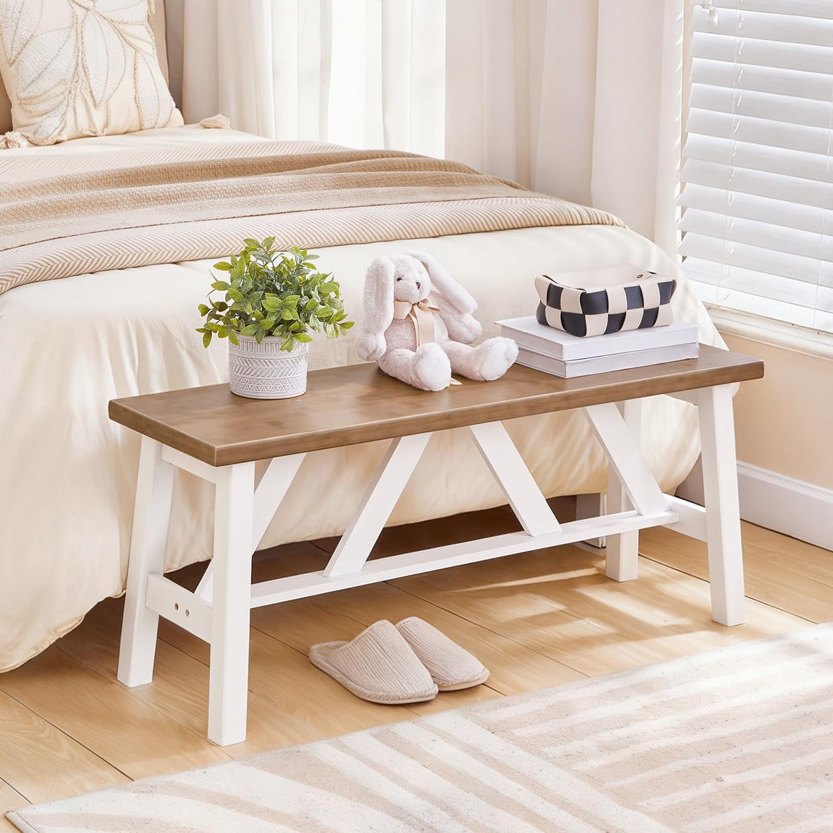 HOOBRO Bamboo Dining Bench, 39.4 inch Farmhouse Kitchen Table Bench, Solid Bamboo Dining Room Bench for Kitchen, Living Room, Bedroom, Hallway, Sturdy and Stable, Walnut and White WH17CD01 HOOBRO