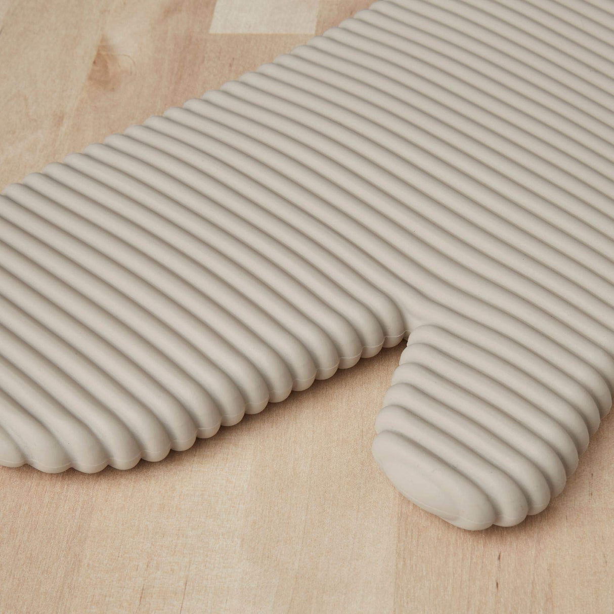 KitchenAid Ribbed Soft Silicone Oven Mitt Set, 7"x13", Milkshake 2 Count KitchenAid