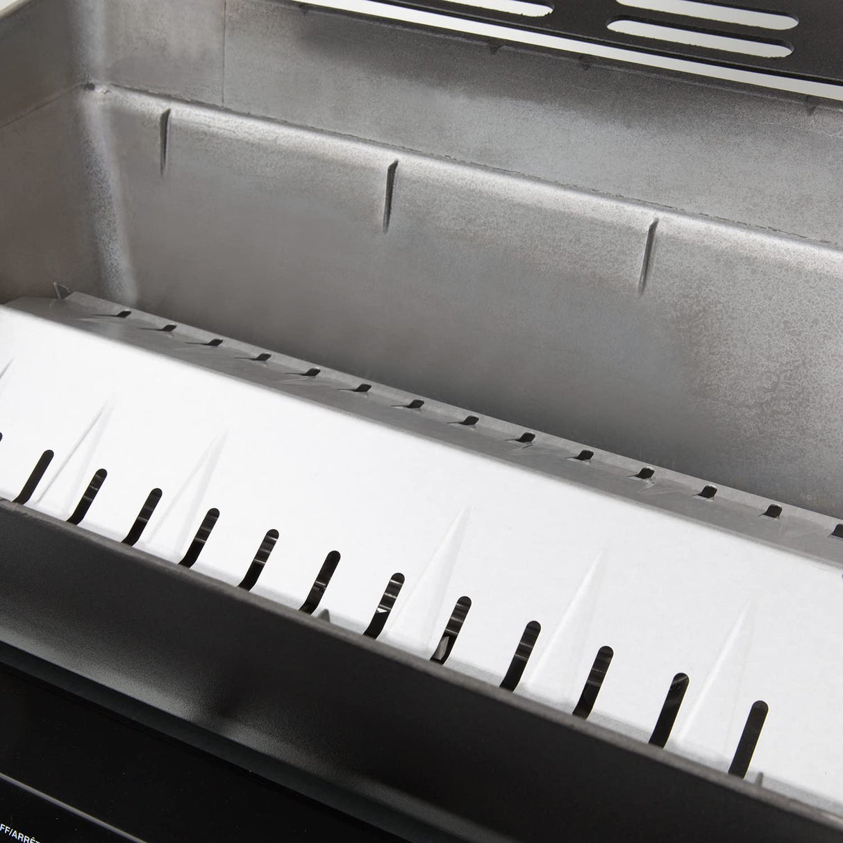 Broil-Mate, 24025BMT, Cast 2-Burner, Liquid Propane Gas Grill, Black Broil-Mate