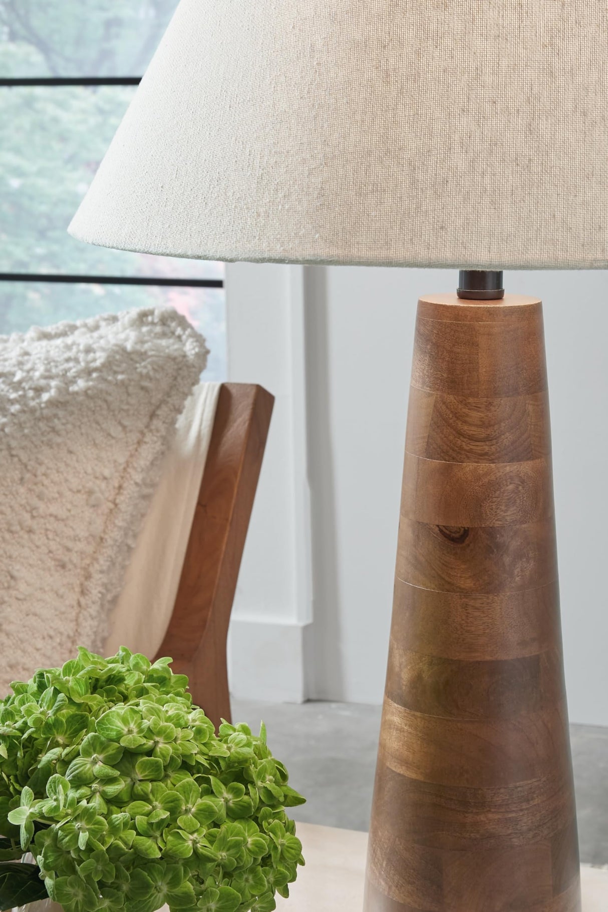 Signature Design by Ashley Danset Contemporary Wood Table Lamp with 3-Way Switch, Light Brown Signature Design by Ashley