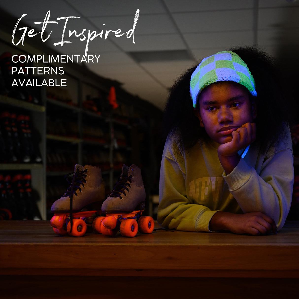 Lion Brand Yarn, DIY Glow Cozy, Glow in The Dark Yarn for Crocheting, Knitting & Crafts, Neon Green, 1 Pack Lion Brand Yarn