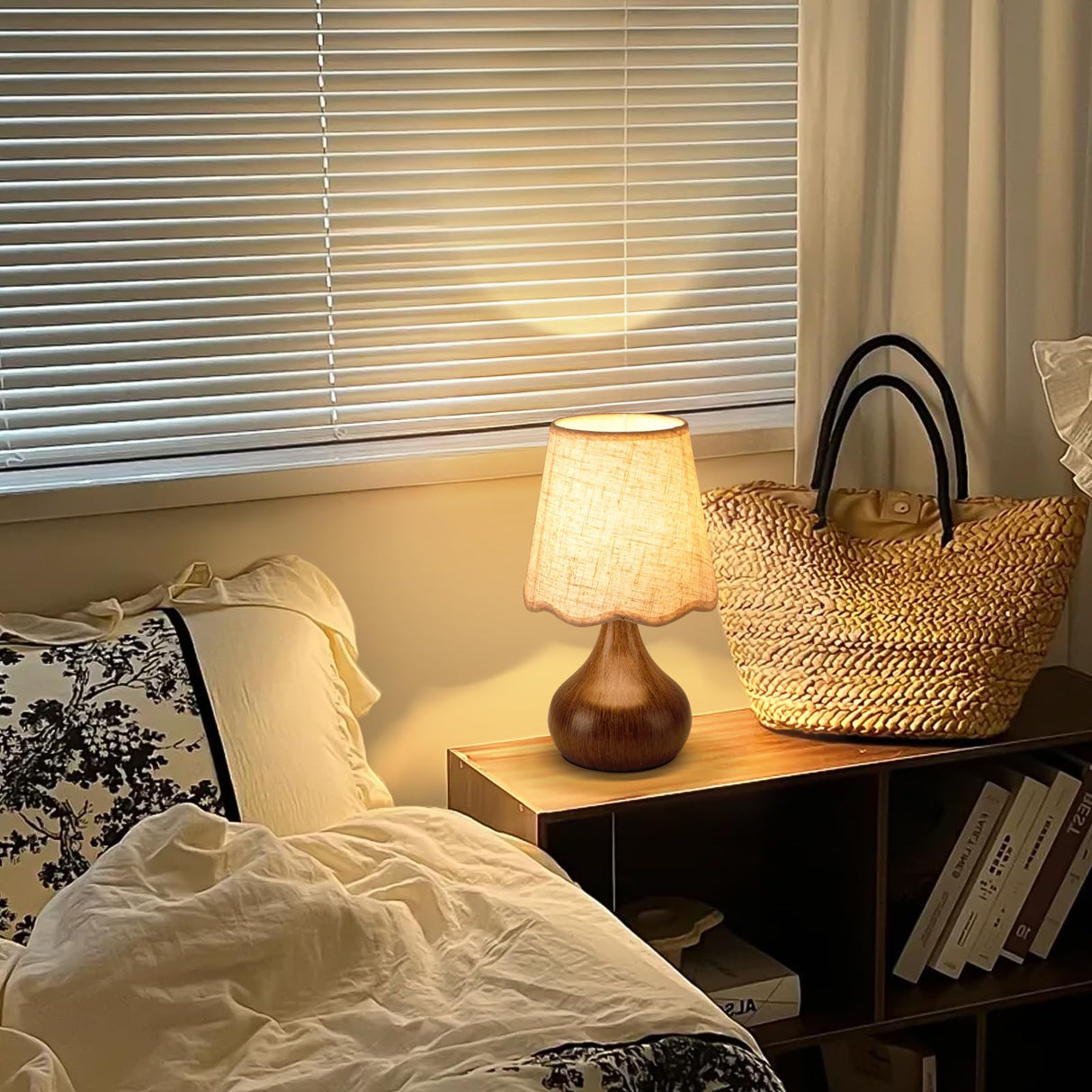 Ziqqeelam Wood Grain Small Bedside Table Lamp for Bedroom, Farmhouse Bedroom Lamps for Nightstand, Small Table Lamps for Small Spaces for Bedroom, Home Office, Living Room, Kids Dorm Ziqqeelam