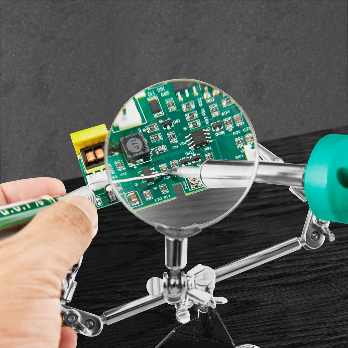 Noah 3-in-1 Helping Hands Magnifier with Dual Adjustable Alligator Clips in 2.5X Magnifying Glass with Soldering Iron Holder and Cleaning Sponge, for Welding, Jewelry,Clamping in Electronics Noah