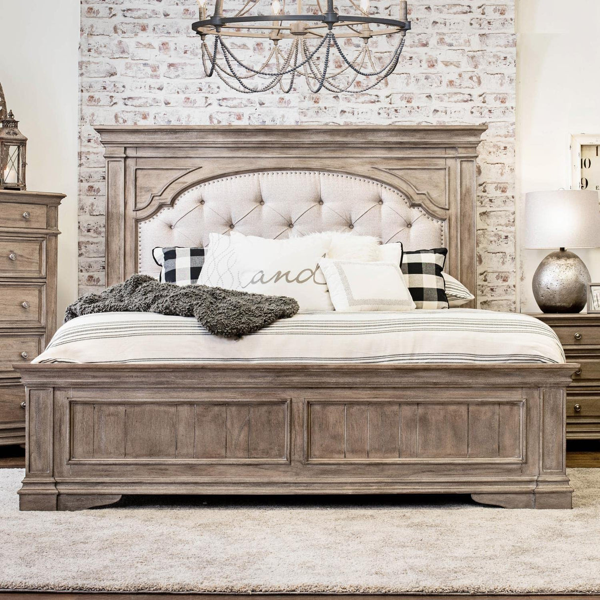 Steve Silver Company Highland Park 83.5" x 90" Farmhouse Wood & Fabric Upholstered Panel King Bed with Button Tufted Headboard, Low Vertical Planked Inset Panel Footboard, in Driftwood Gray Finish Steve Silver