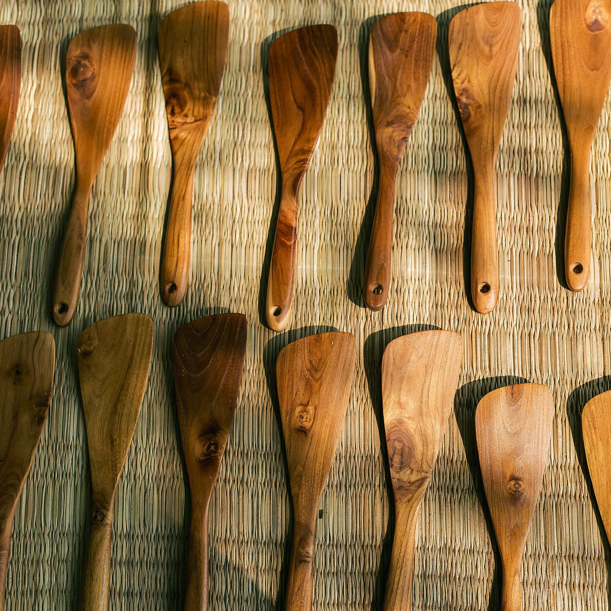 FAAY 11.5 Inch Teak Wood Spatula/Turner for RIGHT Hand | Versatile Spatula, Durable, Healthy and High Moist Resistance for Non Stick Cookware FAAY