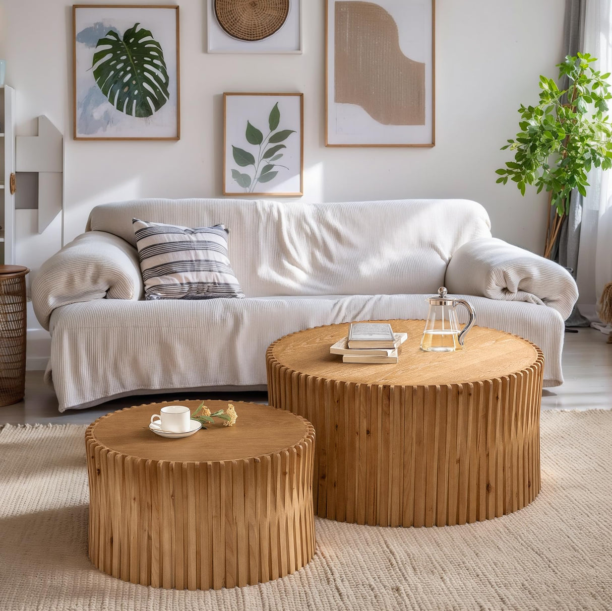 KIGFTSOD Vintage Modern Nesting Coffee Table Set of 2, Round Wooden Table Accent End Table Cylindrical Set with Vertical Textured Embossed Design for Living Room, Apartment (Natural) KIGFTSOD