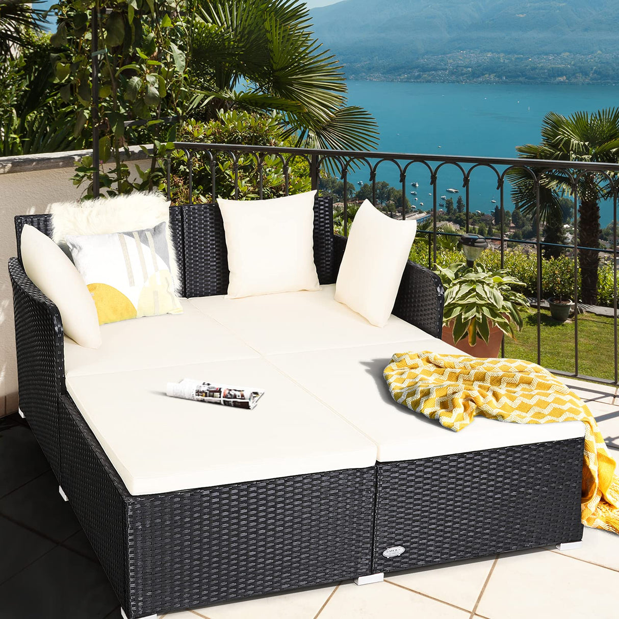 HAPPYGRILL Outdoor Daybed Rattan Wicker Patio Daybed with Padded Cushions Pillows and Sturdy Aluminum Foot, Patio Sofa Furniture Set for Garden Porch Poolside HAPPYGRILL