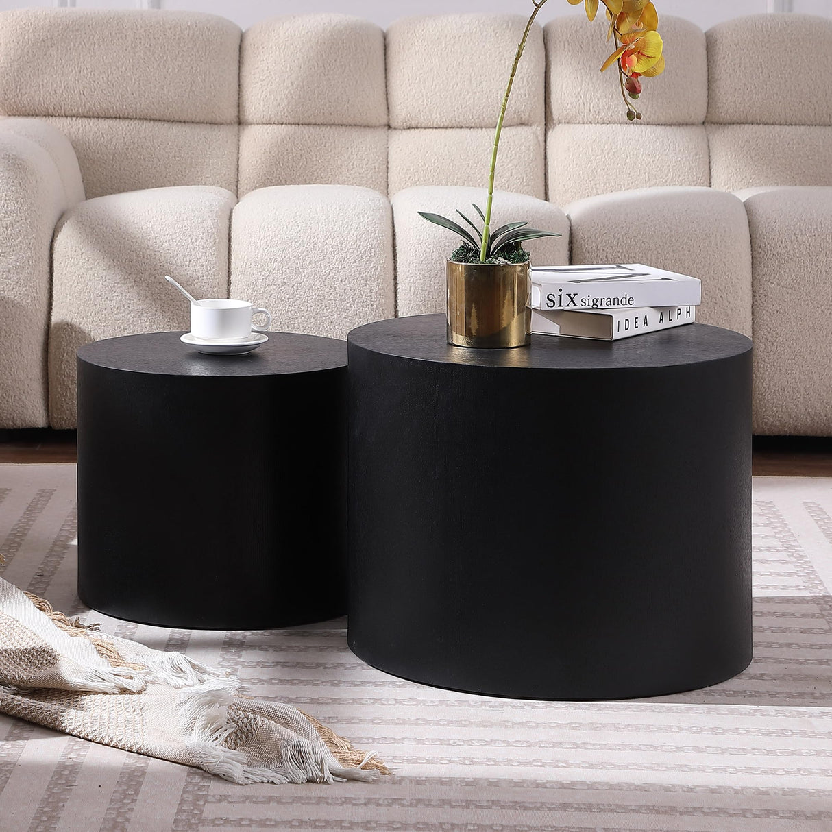 HanStrong Small Coffee Table Nesting End Table Set of 2, Round Coffee Table Wood Side Table Circle Accent Tables for Small Spaces Living Room Bedroom Balcony Office, Black HanStrong