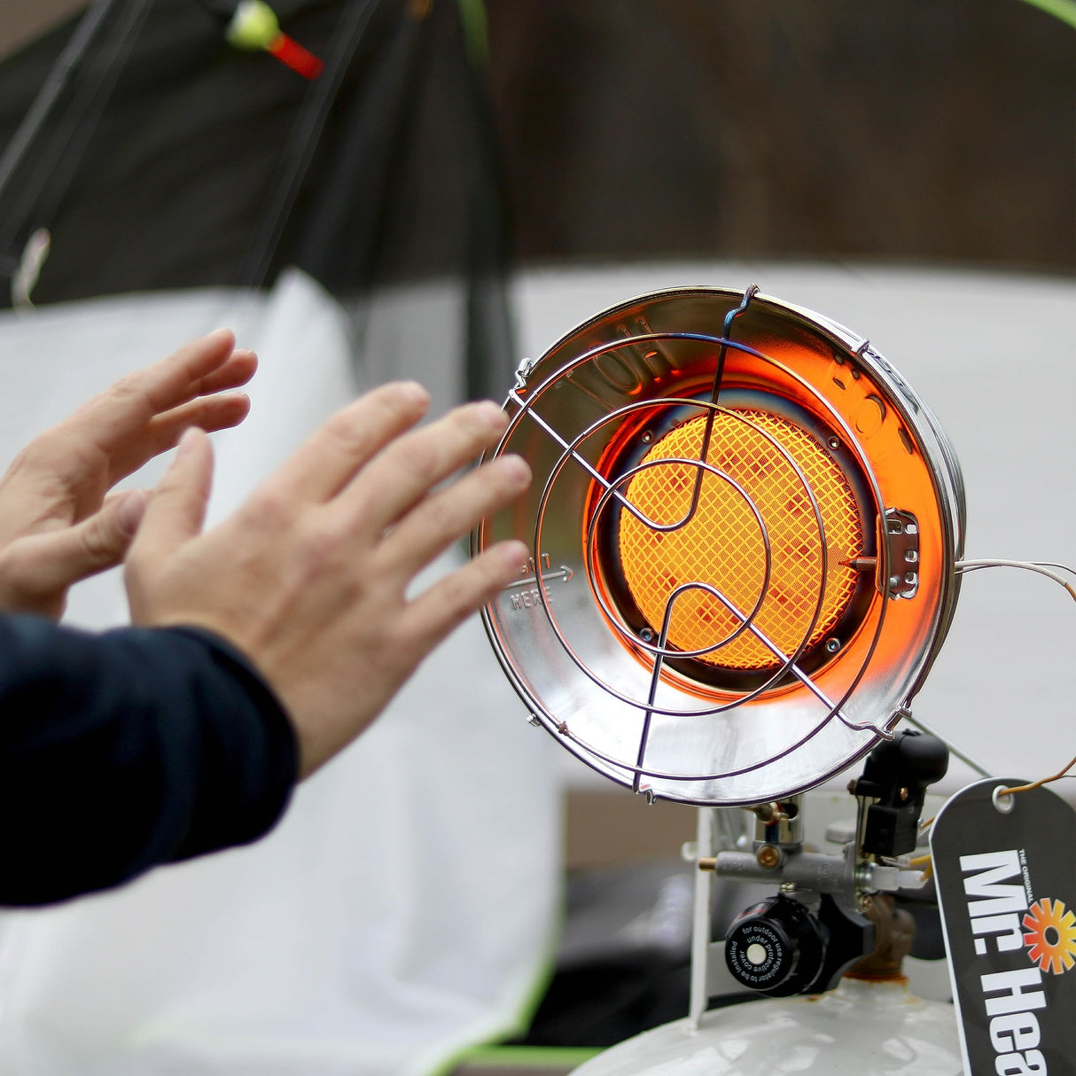 15,000 BTU Single Tank Top Portable Propane Radiant Heater,Grey/ Silver Mr. Heater